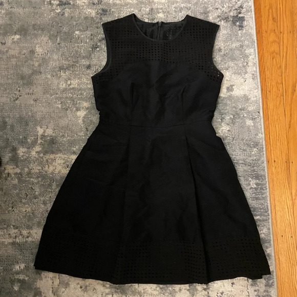 J.Crew Black Laser-cut Perforated A-Line Sleeveless Silk Blend Dress, SZ 2. - Picture 2 of 7